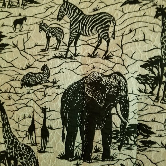 Sharon Young Vintage Safari Vest, Sz M Zebra Elephant Black Ivory Tan Top - Picture 5 of 6